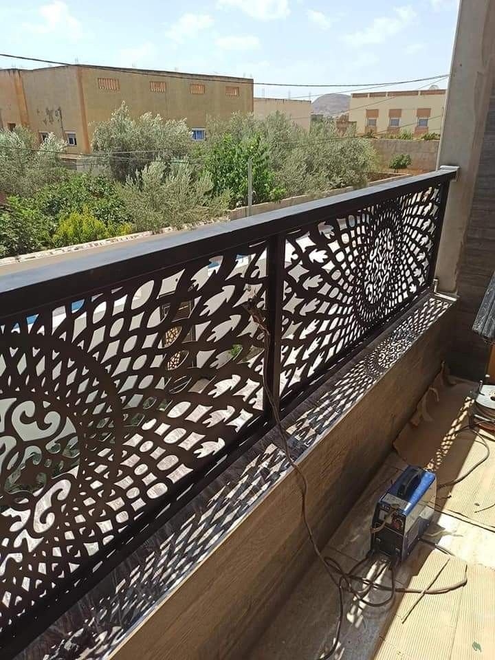 سواتر قص ليزر