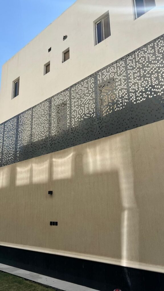 سواتر قص ليزر